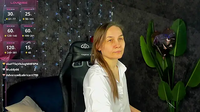 Lillian White online show from 03-08-26, 02:04