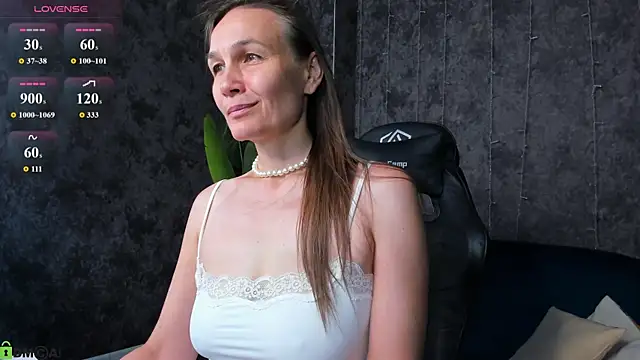 Lillian White online show from 07-08-26, 12:57