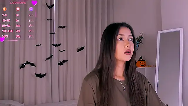 Snapshot of Melissa_Mone chatting on 10-30-25, 05:39 Melissa Mone online show from 10-30-25, 05:39