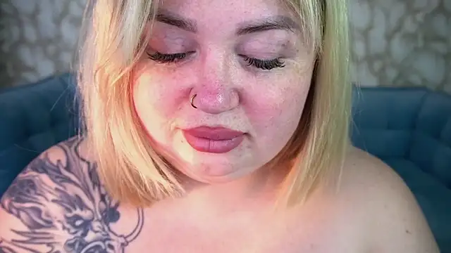 ZaraReignn online show from 03-18-26, 09:26