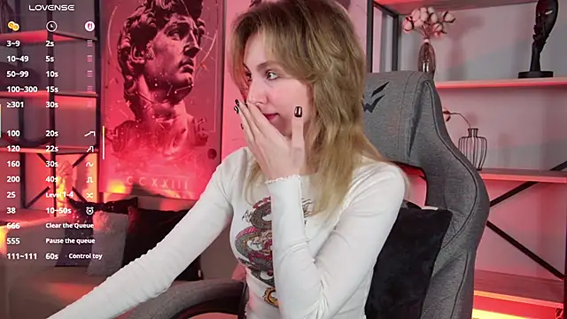 LuxRayi online show from 12-02-25, 02:23