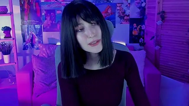 LuxRayi online show from 03-22-25, 05:52