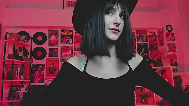 LuxRayi online show from 03-19-25, 05:50