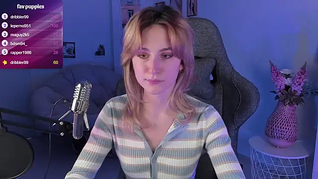 LuxRayi online show from 02-26-25, 12:09