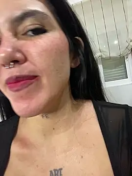 AbyCarson online show from 12-28-24, 07:43