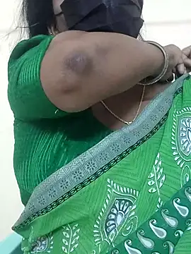 Snapshot of kathrina_96 chatting on 10-25-25, 12:39 kathrina 96 online show from 10-25-25, 12:39