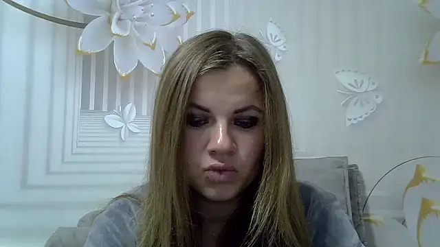 Snapshot of TinaFun4u chatting on 11-09-25, 03:54 TinaFun4u online show from 11-09-25, 03:54