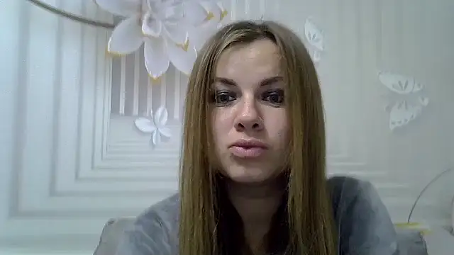 Snapshot of TinaFun4u chatting on 11-30-25, 09:15 TinaFun4u online show from 11-30-25, 09:15