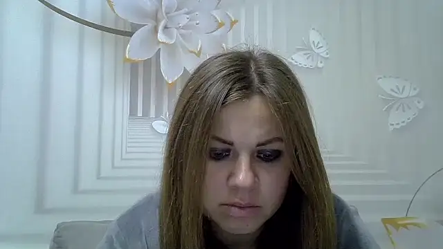 Snapshot of TinaFun4u chatting on 11-23-25, 11:15 TinaFun4u online show from 11-23-25, 11:15