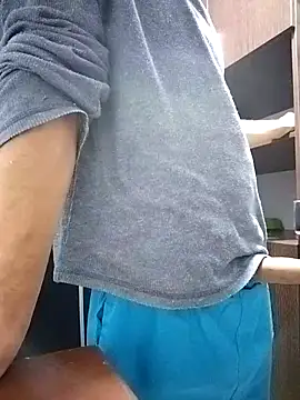 Snapshot of hairyserious chatting on 02-27-25, 03:08 hairyserious online show from 02-27-25, 03:08