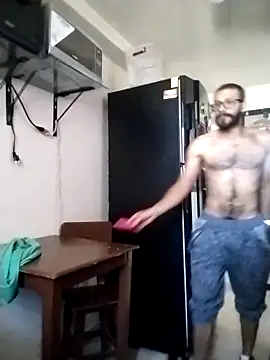 Snapshot of hairyserious chatting on 12-10-24, 02:17 hairyserious online show from 12-10-24, 02:17