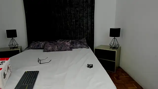 NataGarcia online show from 05-22-26, 07:56