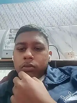 Snapshot of sailord chatting on 01-08-26, 10:05 sailord online show from 01-08-26, 10:05