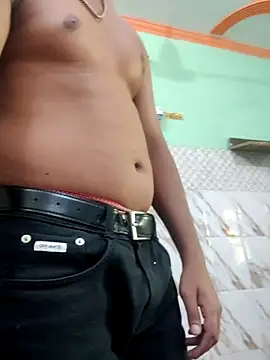 Snapshot of sailord chatting on 02-25-25, 12:05 sailord online show from 02-25-25, 12:05