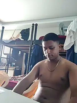 Snapshot of sailord chatting on 11-05-25, 09:01 sailord online show from 11-05-25, 09:01