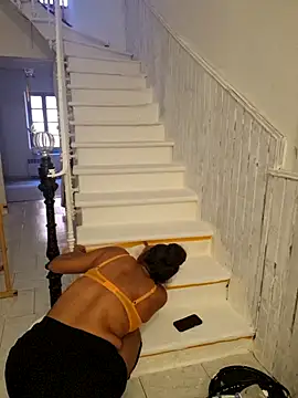 Snapshot of MK_34C chatting on 10-06-25, 12:28 MK 34C online show from 10-06-25, 12:28