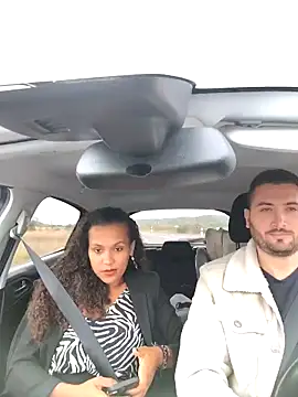 Snapshot of MK_34C chatting on 10-19-25, 01:47 MK 34C online show from 10-19-25, 01:47