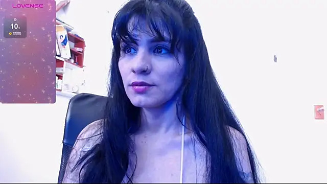 Snapshot of elissa_iris chatting on 03-18-25, 08:17 elissa iris online show from 03-18-25, 08:17