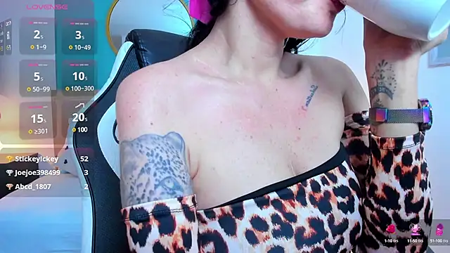 Snapshot of elissa_iris chatting on 03-08-25, 05:17 elissa iris online show from 03-08-25, 05:17