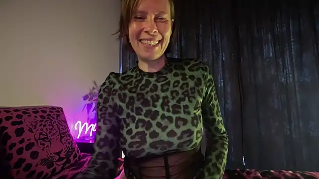 SexyExclusiveflower online show from 04-07-26, 05:15