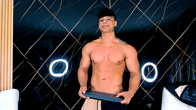 Owen Muzcle online show from 11-06-25, 09:30