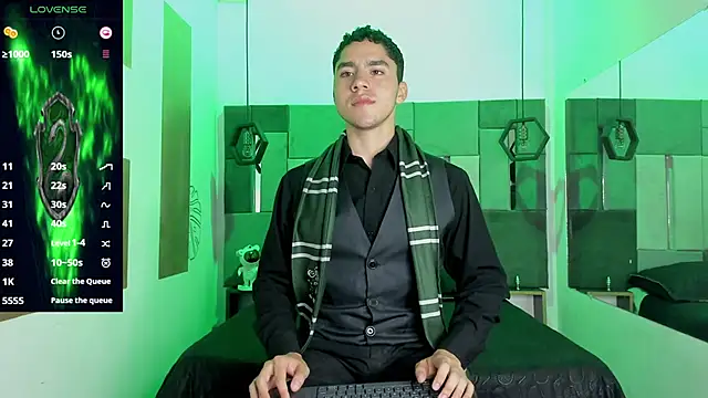 LiamNovak online show from 12-04-25, 12:04