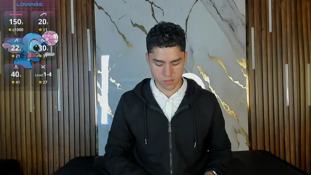 LiamNovak online show from 11-20-25, 12:06