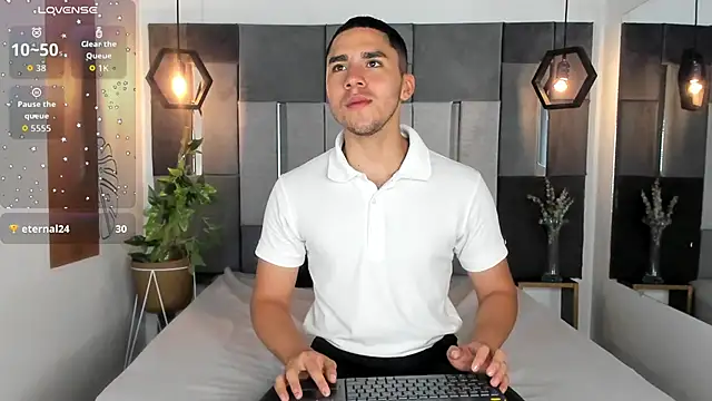 LiamNovak online show from 09-16-25, 11:22