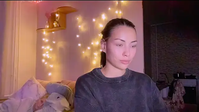 KatiKate online show from 09-23-25, 05:42