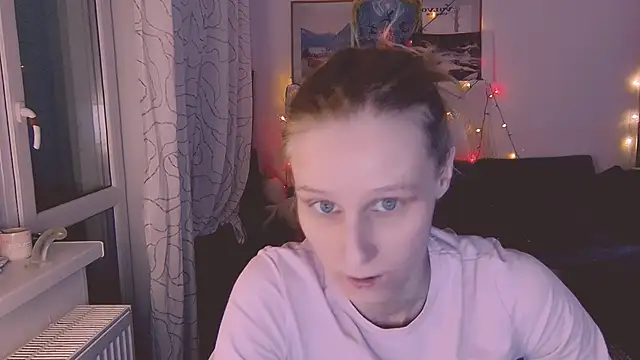 KatiKate online show from 02-18-25, 07:19