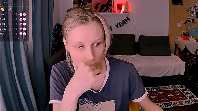 KatiKate online show from 01-16-26, 04:22