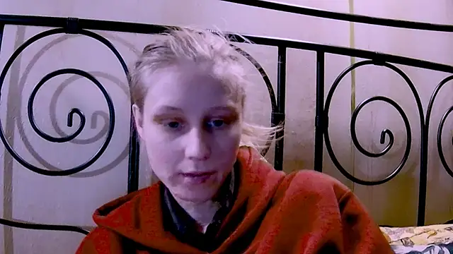 KatiKate online show from 01-20-25, 02:03