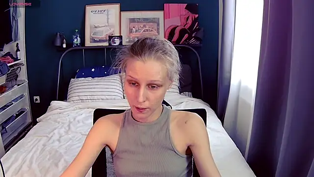 Snapshot of KatiKate chatting on 06-06-26, 02:33 KatiKate online show from 06-06-26, 02:33