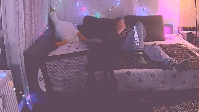 KatiKate online show from 01-12-25, 06:05