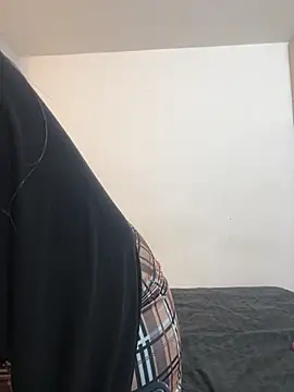 KloheCurvy online show from 10-25-25, 03:56