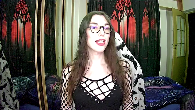 Snapshot of bluerose00 chatting on 12-20-24, 06:24 bluerose00 online show from 12-20-24, 06:24