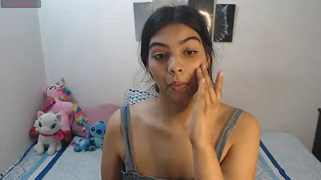 Pocahontas Princess  online show from 10-28-25, 02:05