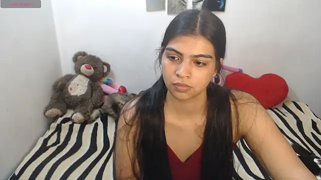 Pocahontas Princess  online show from 04-18-26, 10:43