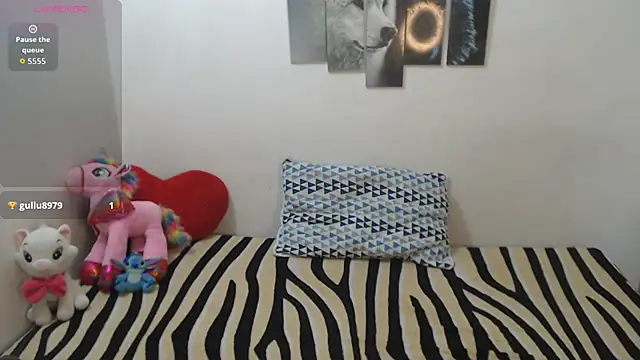 Pocahontas Princess  online show from 11-14-25, 01:48