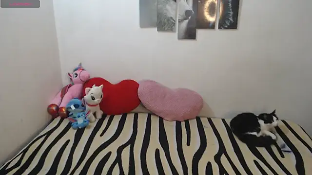 Pocahontas Princess  online show from 09-30-25, 02:56