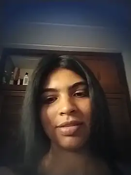 Snapshot of Pocahontas_Princess_ chatting on 05-29-26, 06:41 Pocahontas Princess online show from 05-29-26, 06:41