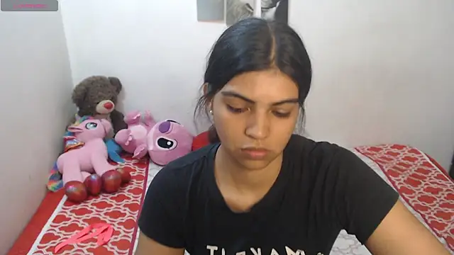 Snapshot of Pocahontas_Princess_ chatting on 05-07-26, 06:11 Pocahontas Princess online show from 05-07-26, 06:11