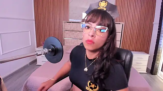 MiiaaMoonroee online show from 01-12-26, 08:15