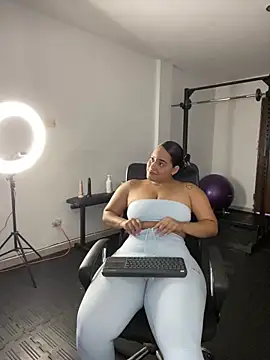 Violetrousse online show from 09-14-25, 04:18