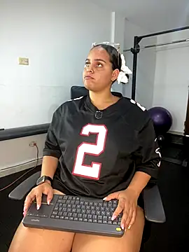 Violetrousse online show from 10-05-25, 06:53