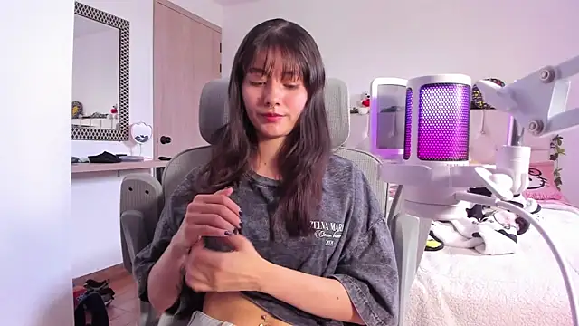 Snapshot of Sakito_Tokio chatting on 10-30-25, 04:48 Sakito Tokio online show from 10-30-25, 04:48