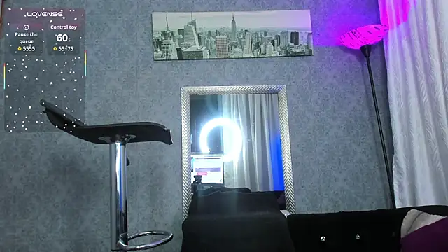  kitty wuichis online show from 06-12-26, 06:00