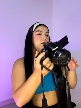 Blancanievess online show from 10-11-25, 10:33