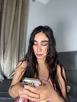 Meryem Queen online show from 04-10-26, 12:17