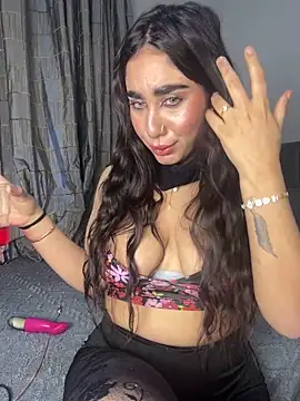 Meryem Queen online show from 03-06-26, 10:49